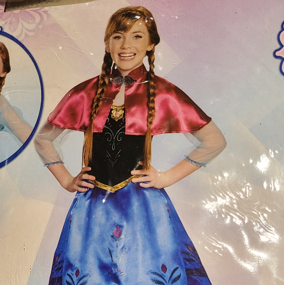Frozen's Anna costume (girls size 10 - 12)